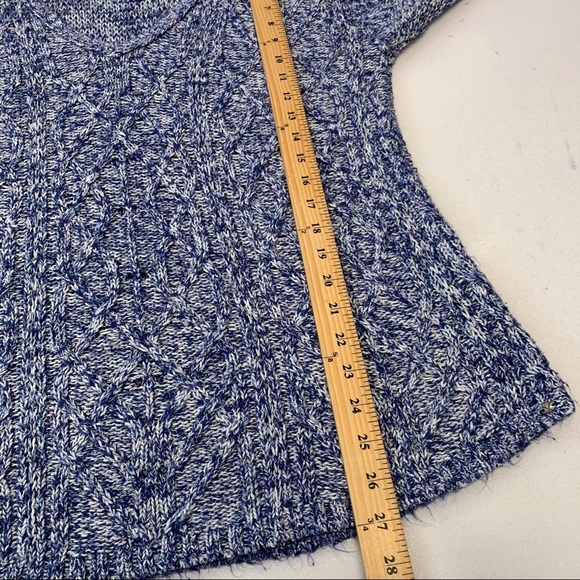 Americal Eagle WomansV Neck Sweater Large Blue White Cotton Blend Loose Knit - Picture 8 of 9